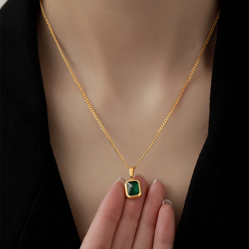 Melaurica Green Titanium Steel Clavicle Necklace