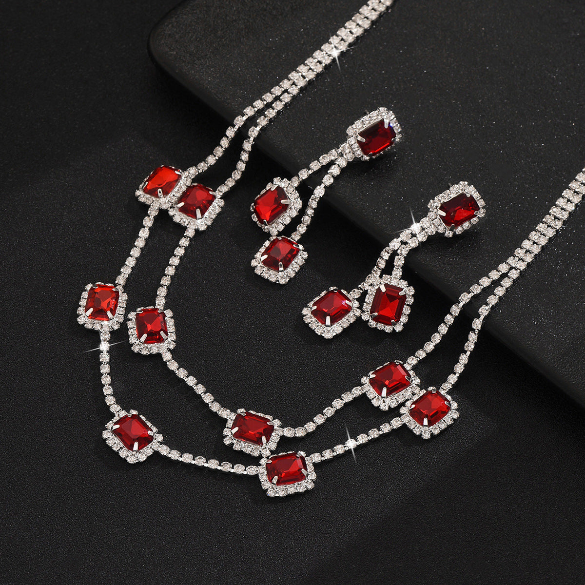 Melaurica Red Zircon Jewelry Set