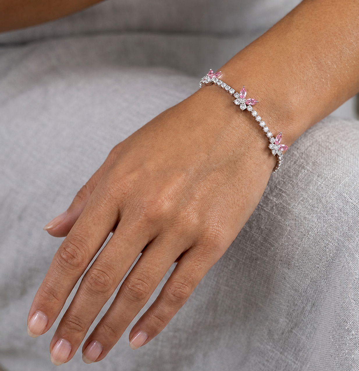 Melaurica Silver Pink Zircon Heart Bracelet