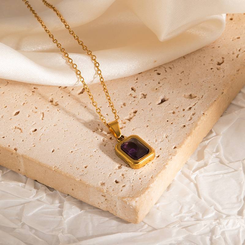 Melaurica Purple Titanium Steel Clavicle Necklace