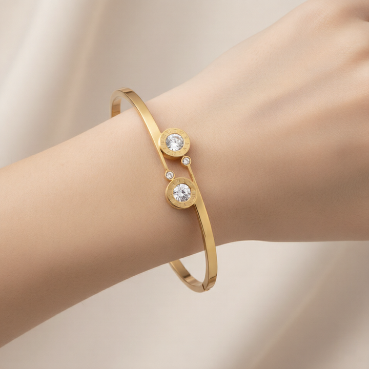 18k Gold Rhinestone Bangle