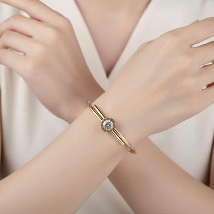 Roman Zircon Gold Bangle