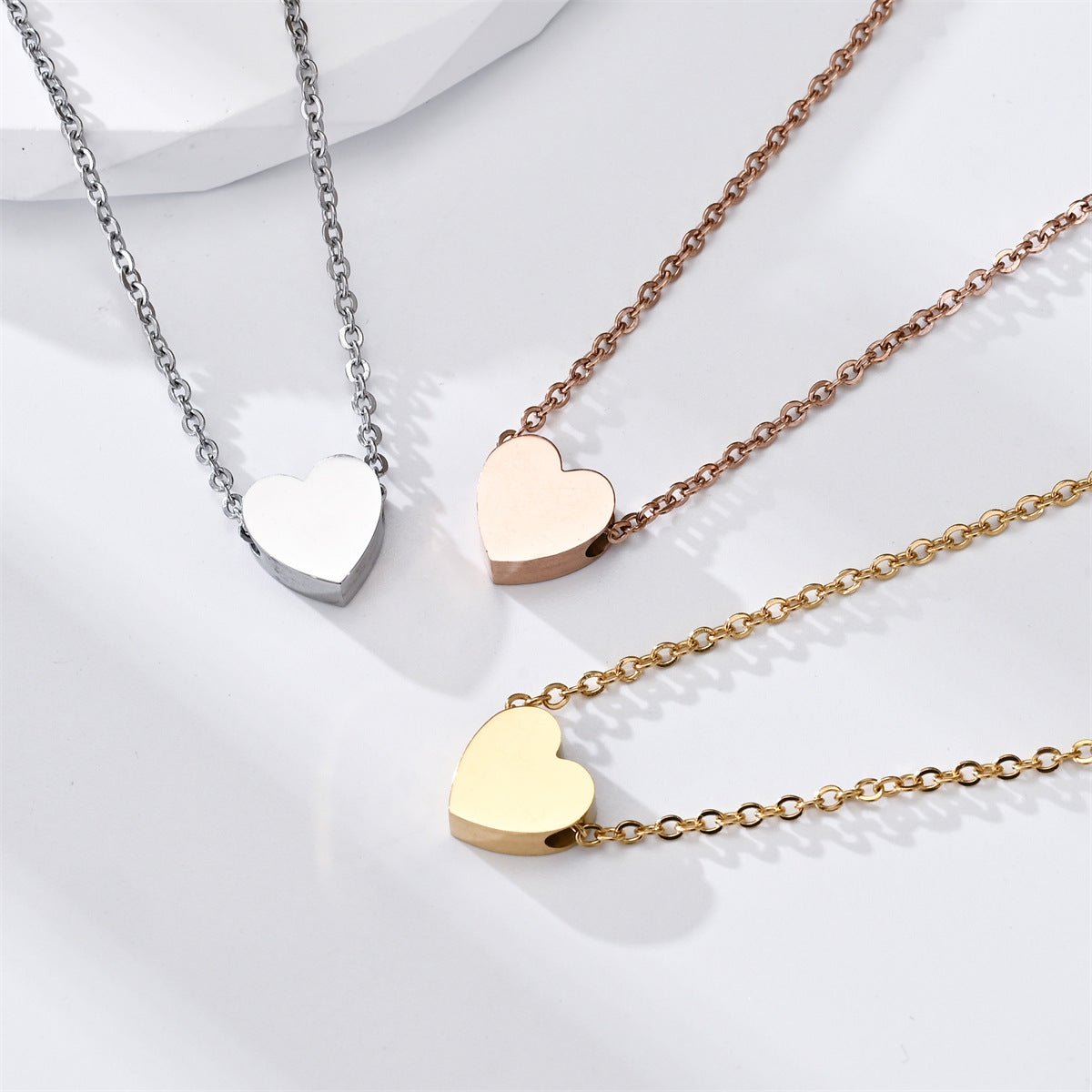 Hot-Selling Cross-Border Personalized Stainless Steel Peach Heart Mirror Pendant Fashionable Best Friend & Couple Gift Necklace