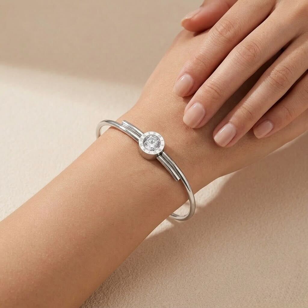 Roman Zircon Silver Bangle