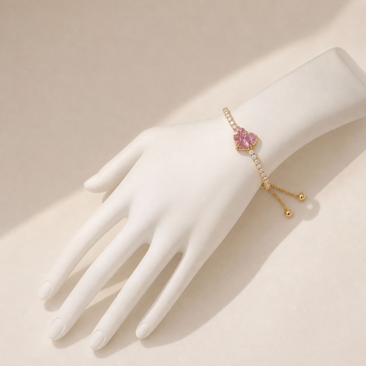 Melaurica Pink Heart Zircon Bracelet