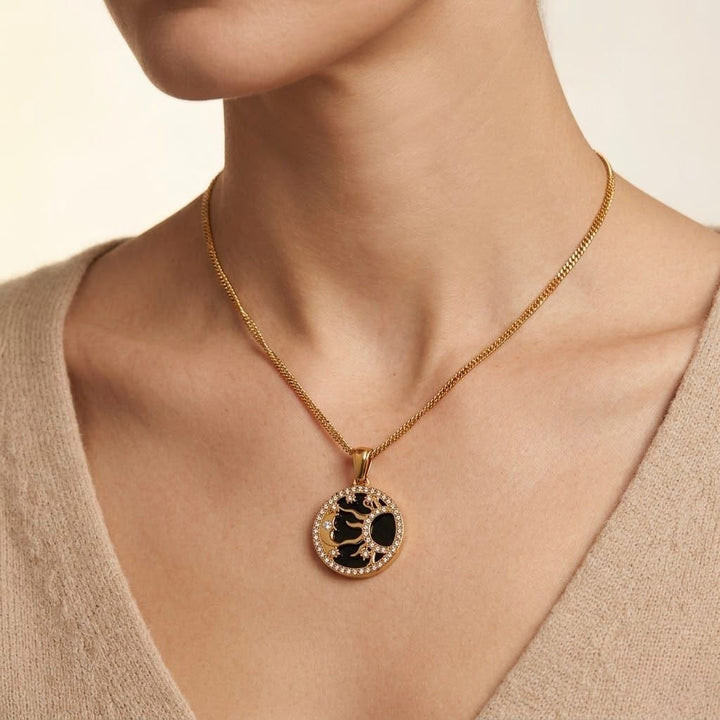 Sun Moon Shell Coin Necklace Black Shell