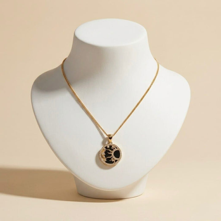 Sun Moon Shell Coin Necklace Black Shell