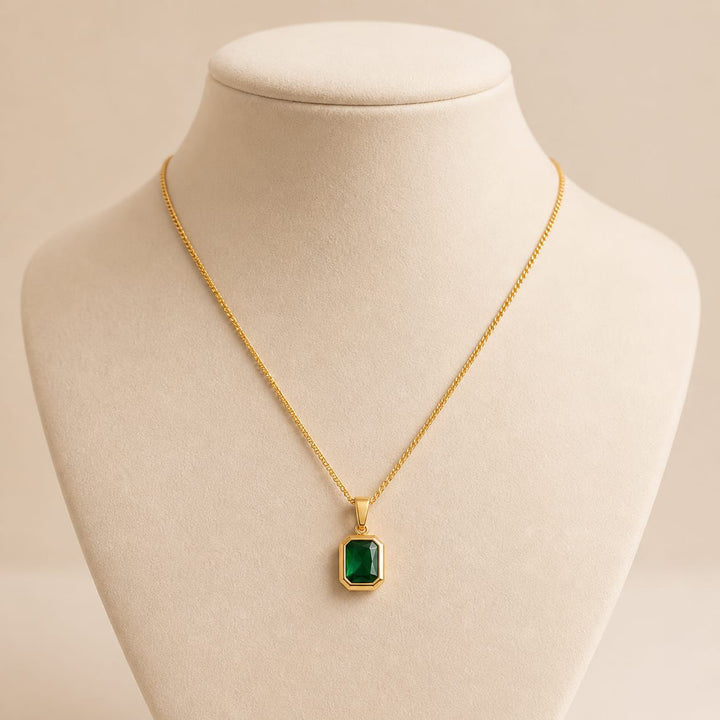 Melaurica Green Titanium Steel Clavicle Necklace